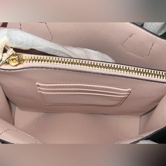 MICHAEL KORS Mercer Medium Accordion Crossbody Bag - NWT - Picture 7 of 11